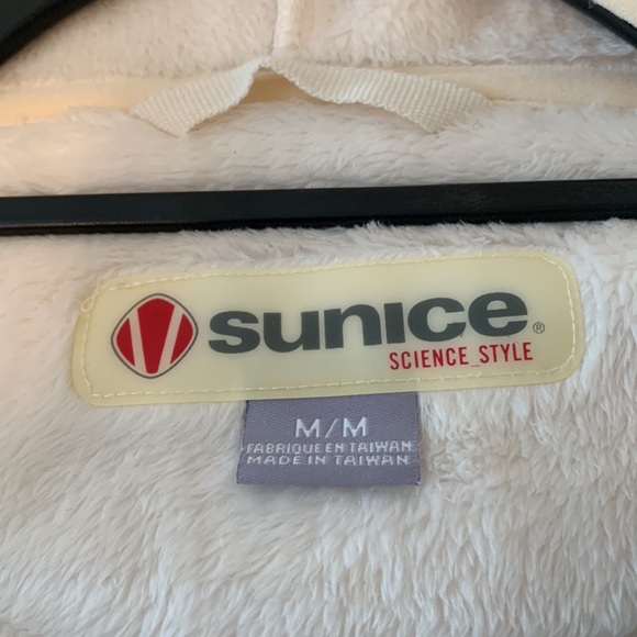 Sunice, fleece hooded zip up jacket, size medium, EUC - Picture 5 of 7